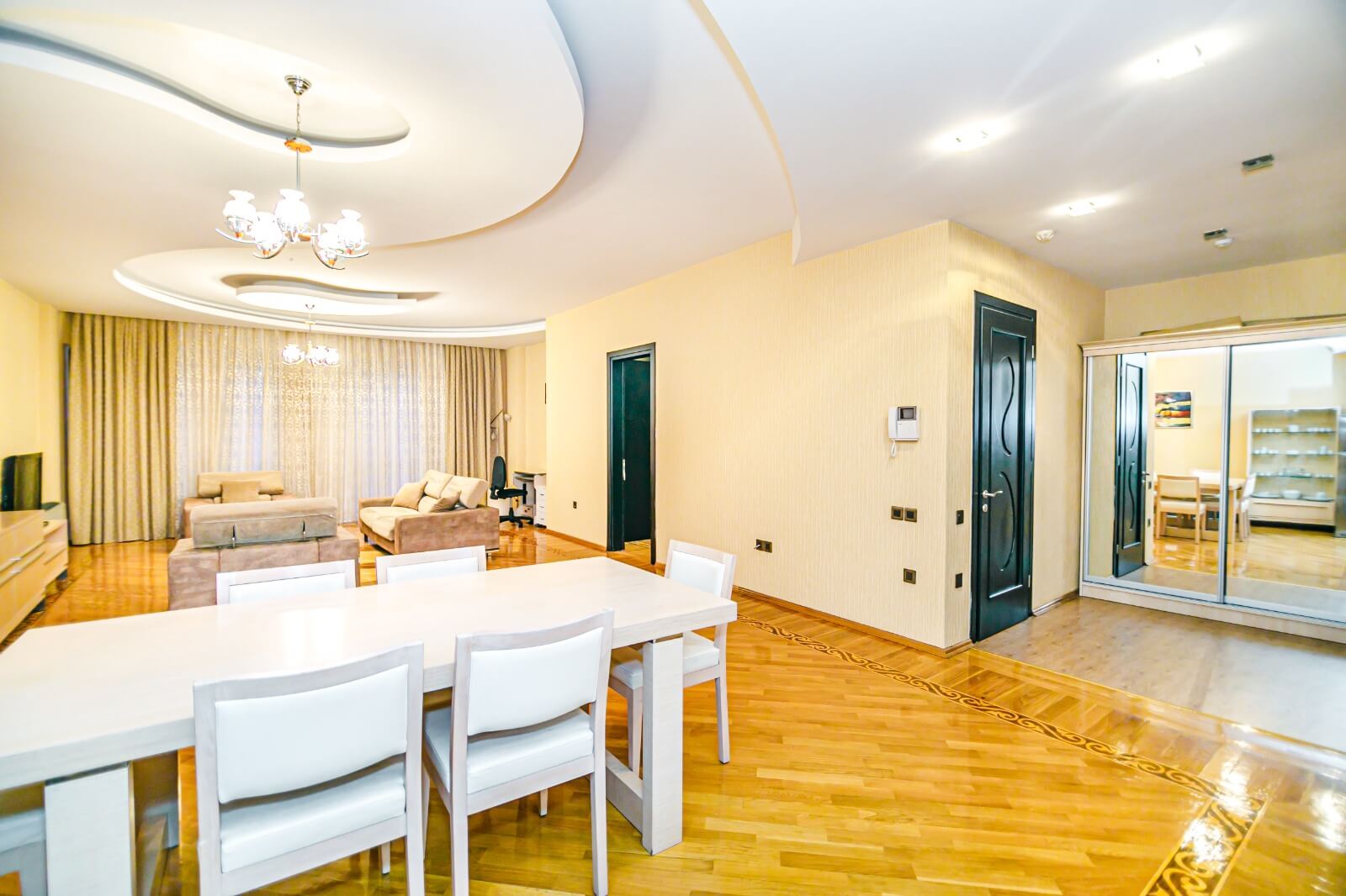 MODERN APARTMENT IN 28 MAY,NASIMI