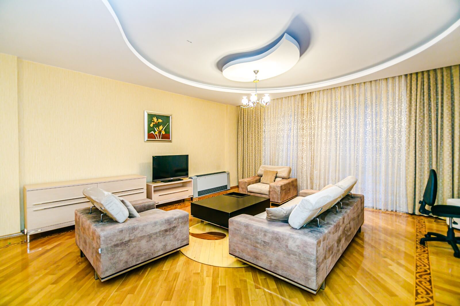 MODERN APARTMENT IN 28 MAY,NASIMI