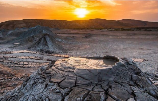 Gobustan Travel Guide: Rock Art, Mud Volcanoes & Ancient History