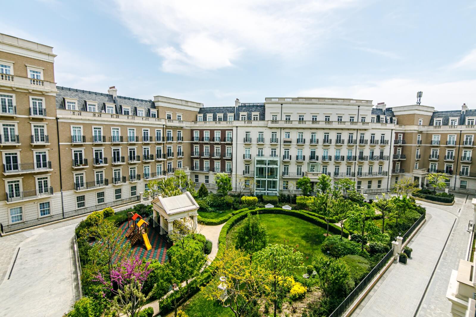 Elegant Apartment in Baku Center